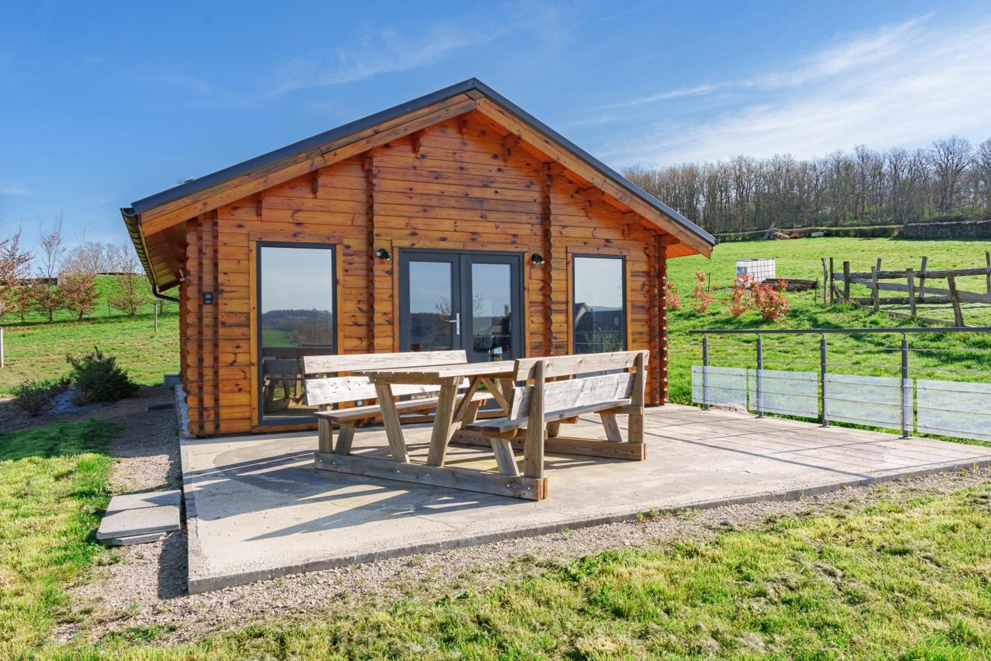 Le Chalet Du Crescent Saint-Germain-des-Champs Екстер'єр фото